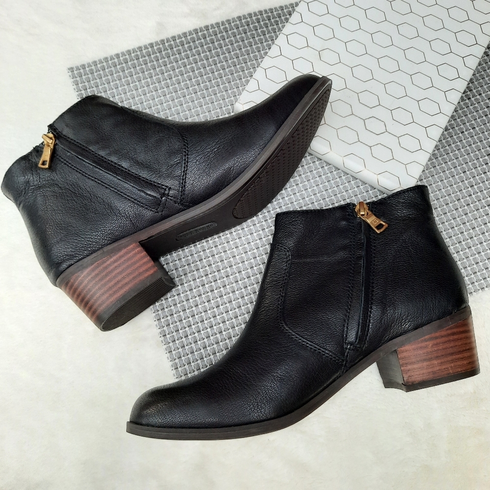 Sole Bound Baretraps Uriel Side Zip Boots Comfort Ankle Booties 10 Black NEW - Picture 2 of 10